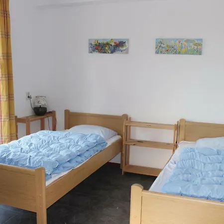 Beautiful In With 8 Bedrooms And Wifi Prázdninový dům *