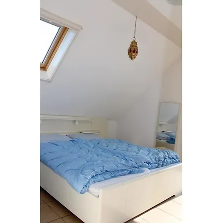 Beautiful In With 8 Bedrooms And Wifi *