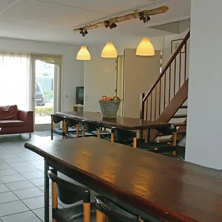 Beautiful In With 8 Bedrooms And Wifi Nyaraló