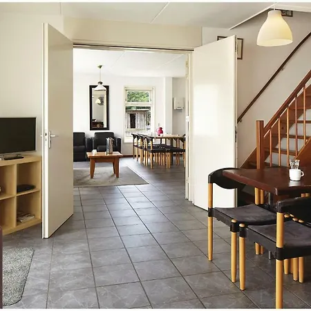 Beautiful In With 8 Bedrooms And Wifi Nyaraló Hippolytushoef
